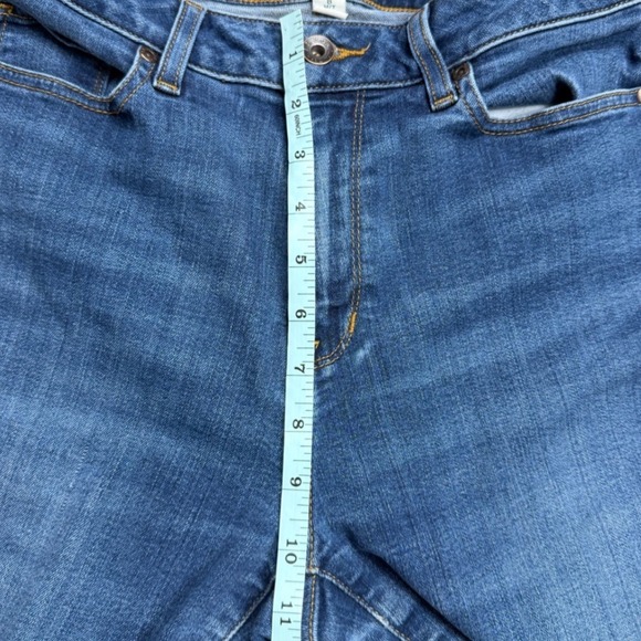 L.L.Bean True Shape High Rise Bootcut Jeans Medium Wash Womens 8 - Picture 7 of 13